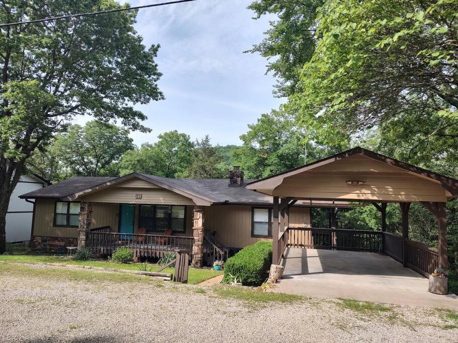 Cozy Lakeview Retreat-Near Eureka Springs Villa Buitenkant foto